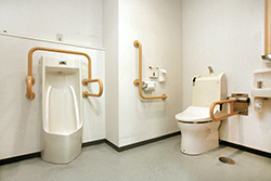 利用者トイレ